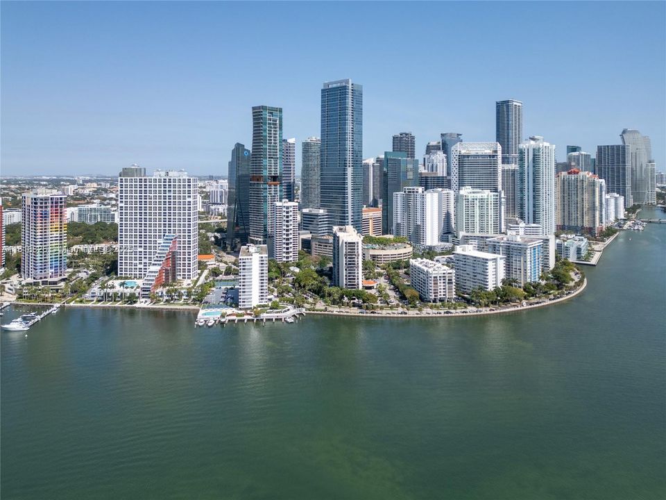 На продажу: $850,000 (0 спален, 0 ванн, 0 Квадратных фут)