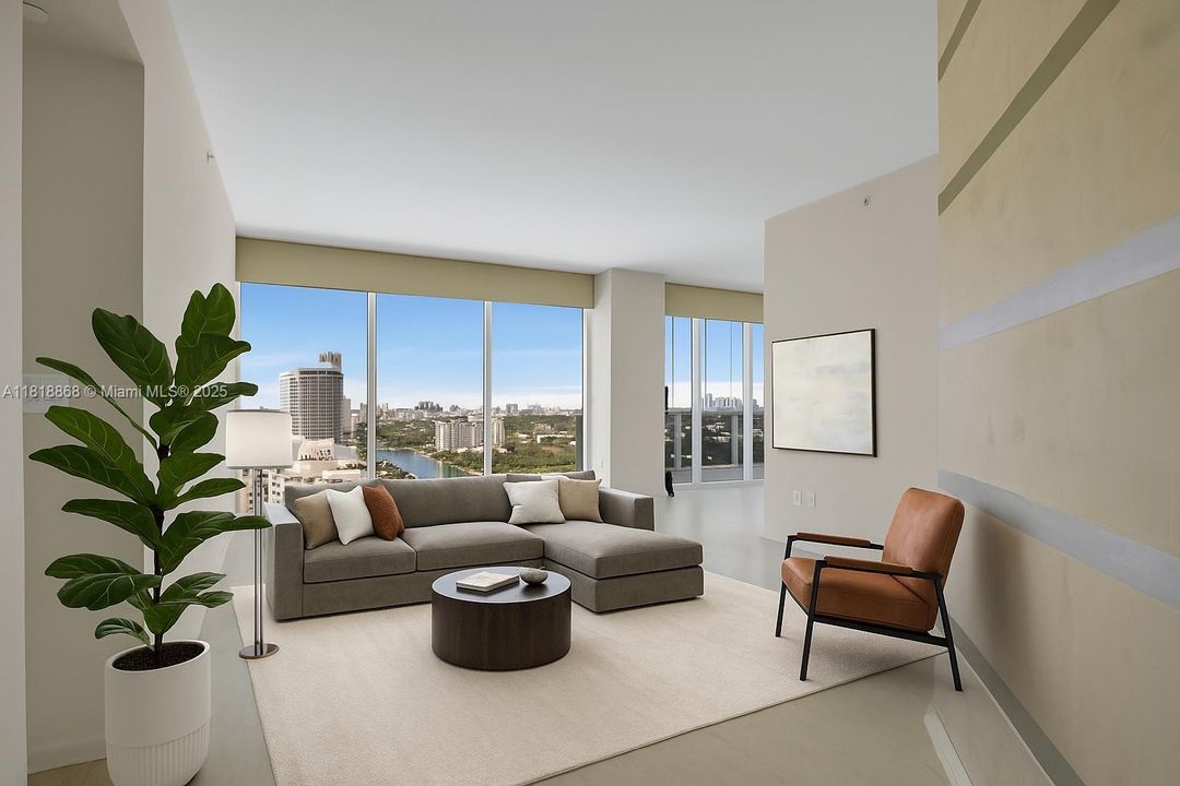 Под контрактом: $1,895,000 (2 спален, 2 ванн, 1380 Квадратных фут)