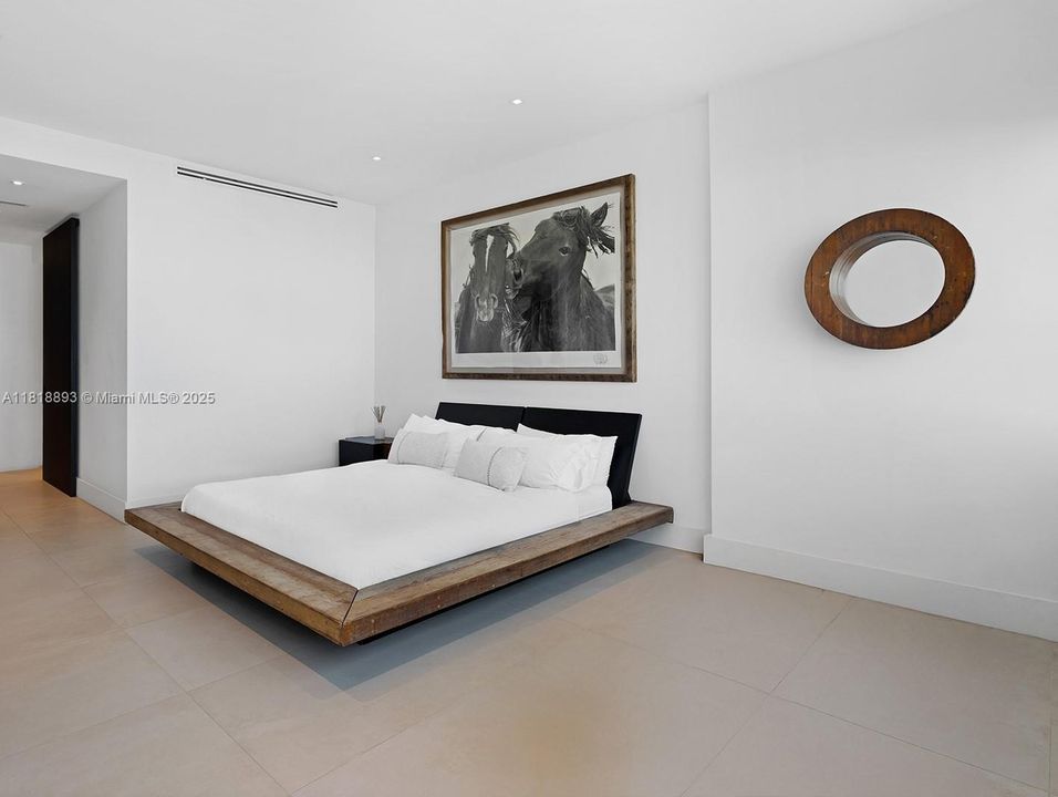 En Venta: $2,880,000 (2 camas, 2 baños, 1950 Pies cuadrados)