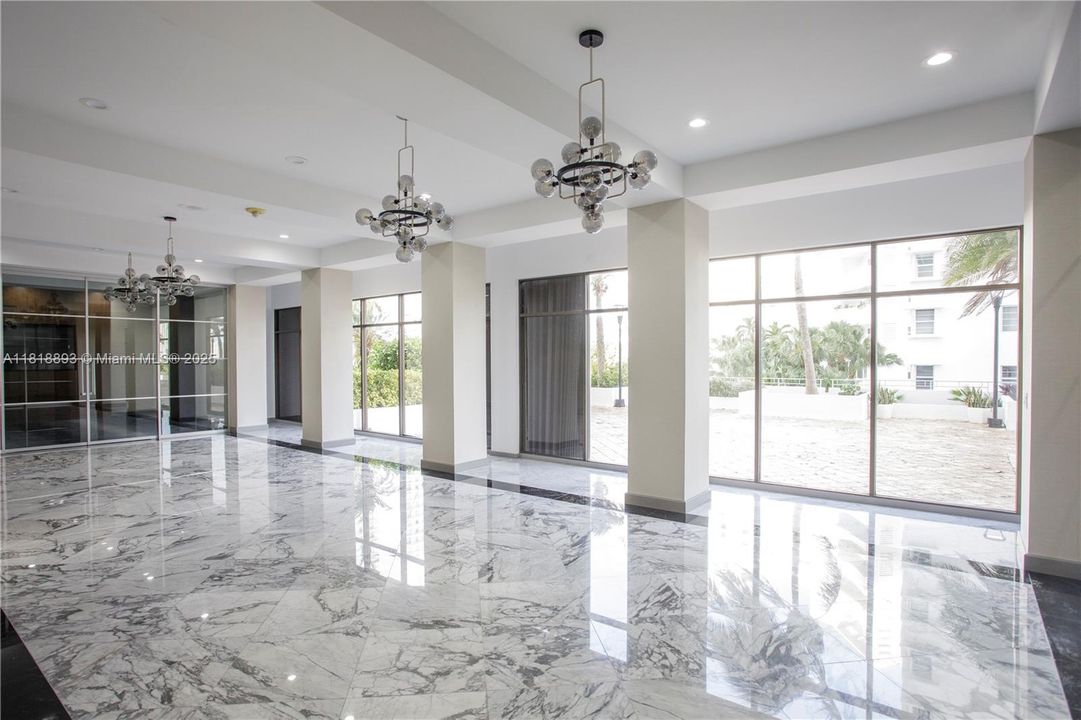 En Venta: $2,880,000 (2 camas, 2 baños, 1950 Pies cuadrados)