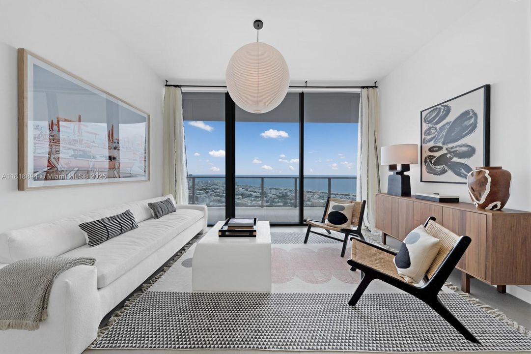 На продажу: $3,750,000 (2 спален, 2 ванн, 1434 Квадратных фут)