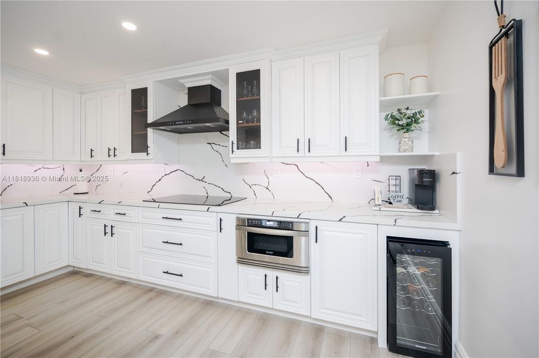 На продажу: $745,000 (4 спален, 3 ванн, 2364 Квадратных фут)