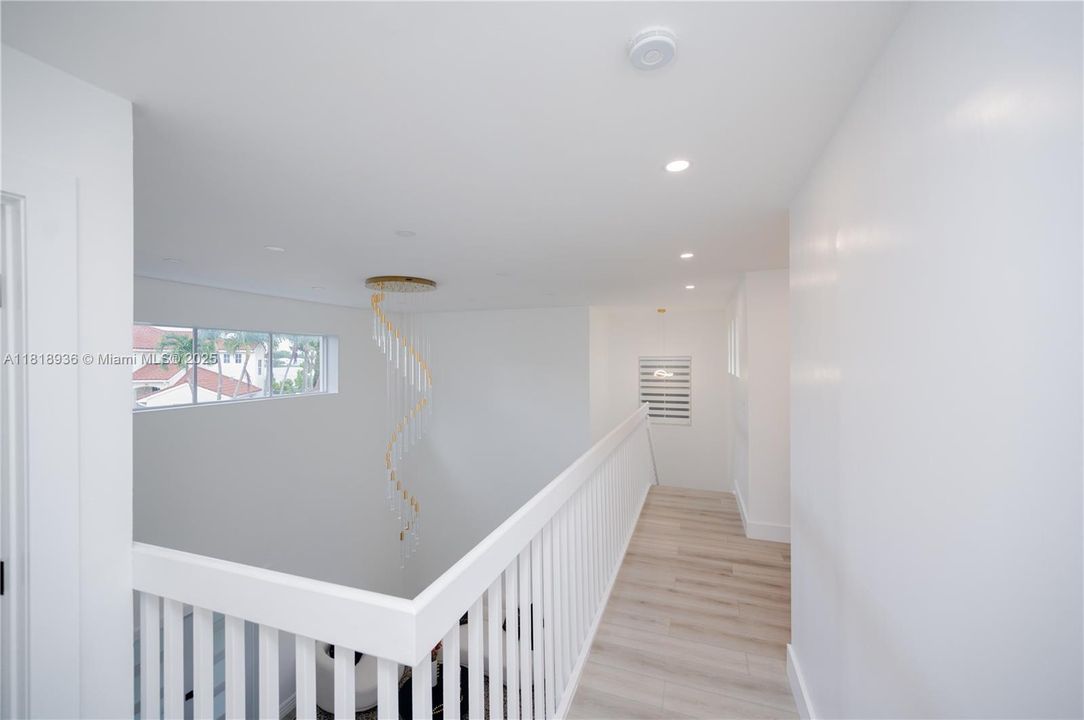 На продажу: $745,000 (4 спален, 3 ванн, 2364 Квадратных фут)