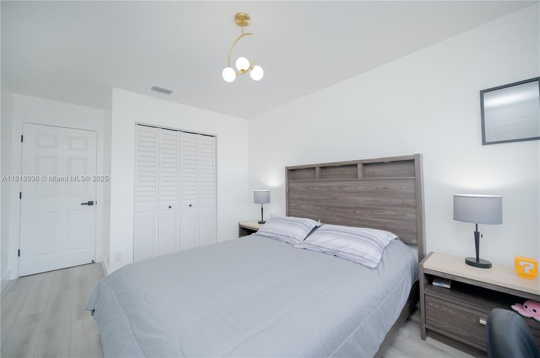 На продажу: $745,000 (4 спален, 3 ванн, 2364 Квадратных фут)