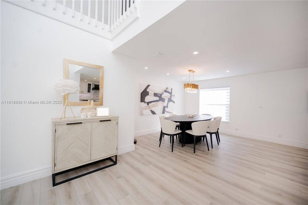 На продажу: $745,000 (4 спален, 3 ванн, 2364 Квадратных фут)