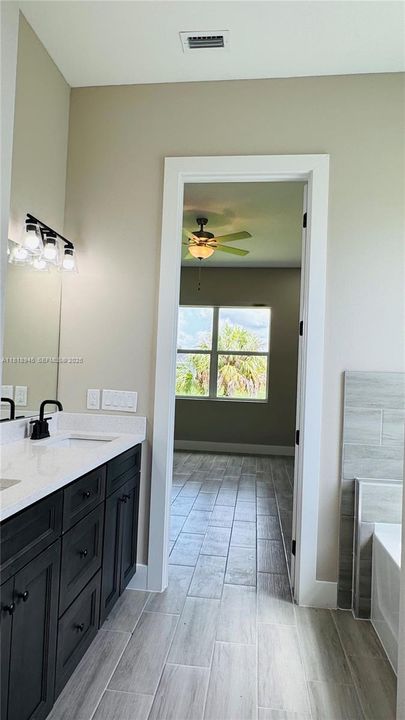 Recently Sold: $315,000 (3 beds, 2 baths, 1681 Square Feet)