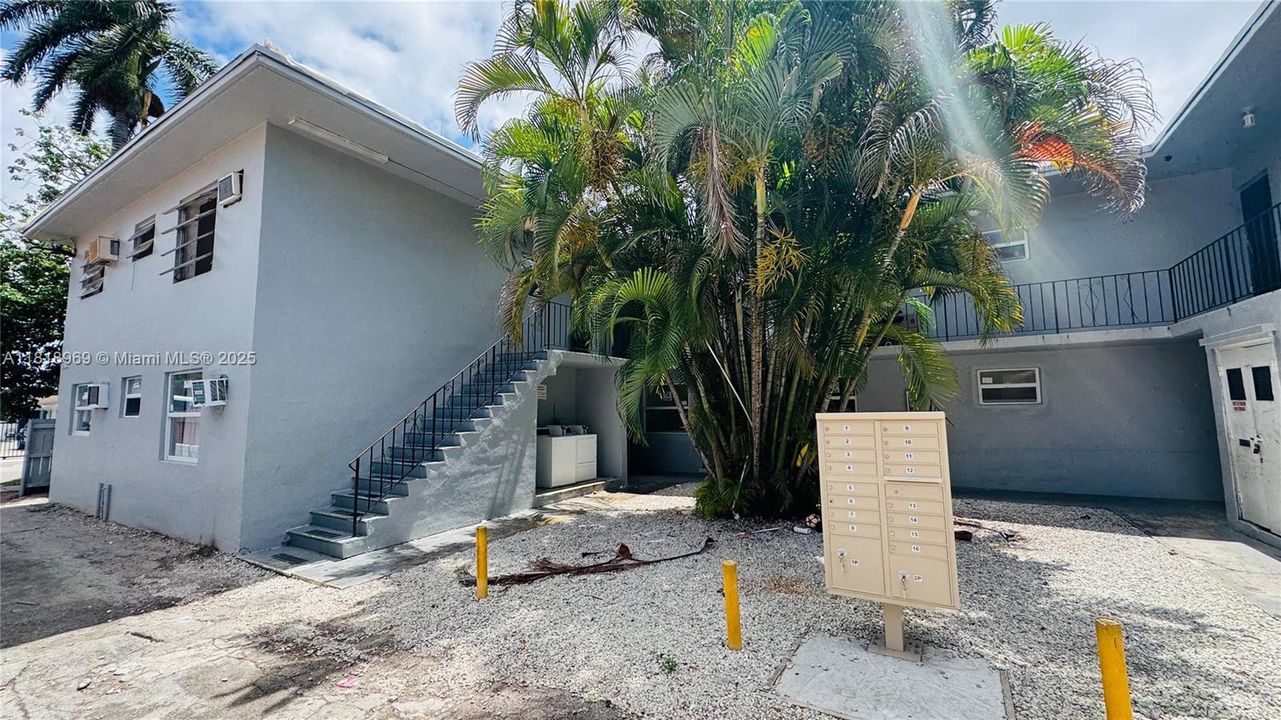 Recently Sold: $2,595,999 (0 beds, 0 baths, 8048 Square Feet)