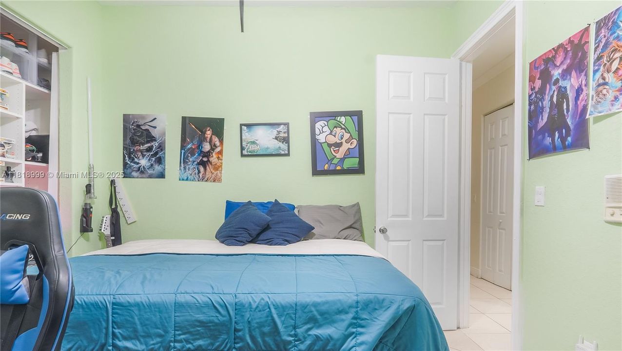 Недавно продано: $1,200,000 (4 спален, 4 ванн, 2685 Квадратных фут)