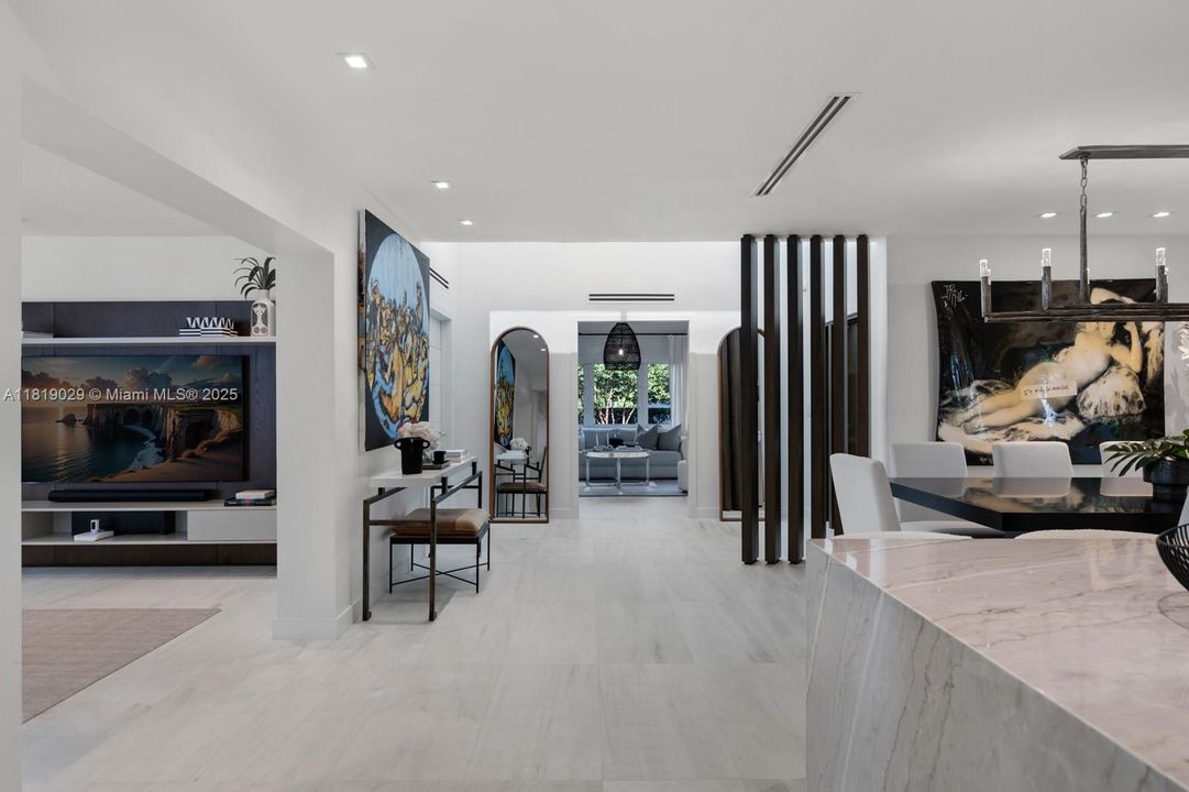 For Sale: $3,290,000 (3 beds, 3 baths, 2117 Square Feet)