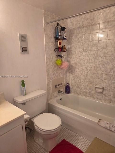 For Sale: $175,000 (1 beds, 1 baths, 720 Square Feet)