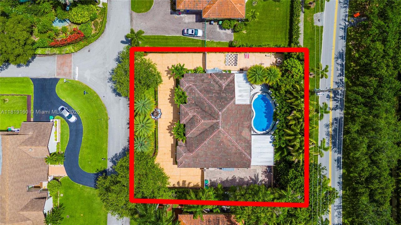 For Sale: $1,600,000 (4 beds, 3 baths, 2779 Square Feet)