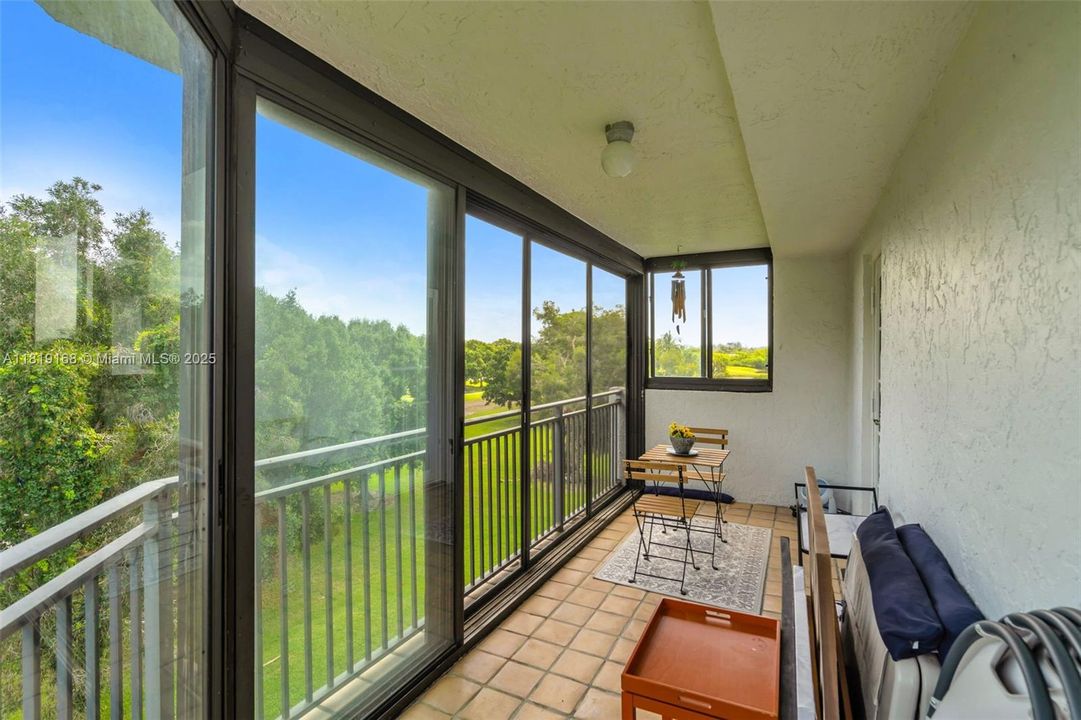 Недавно продано: $375,000 (3 спален, 2 ванн, 1707 Квадратных фут)