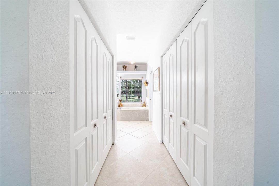 Bedroom 4 Walkin Closets