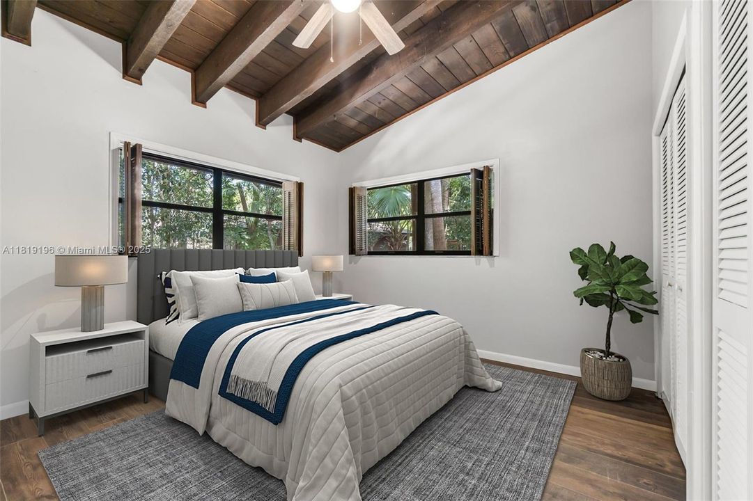 最近售出: $1,149,000 (0 贝兹, 0 浴室, 0 平方英尺)