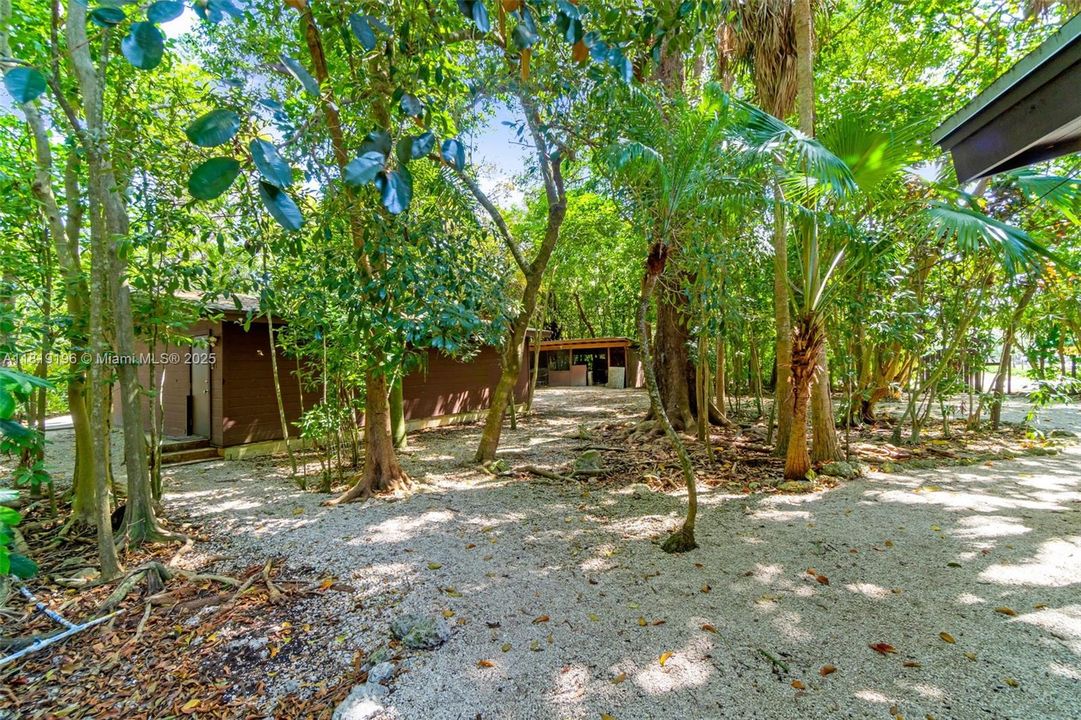 最近售出: $1,149,000 (0 贝兹, 0 浴室, 0 平方英尺)