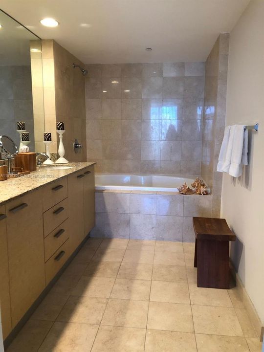 На продажу: $920,000 (3 спален, 3 ванн, 1571 Квадратных фут)