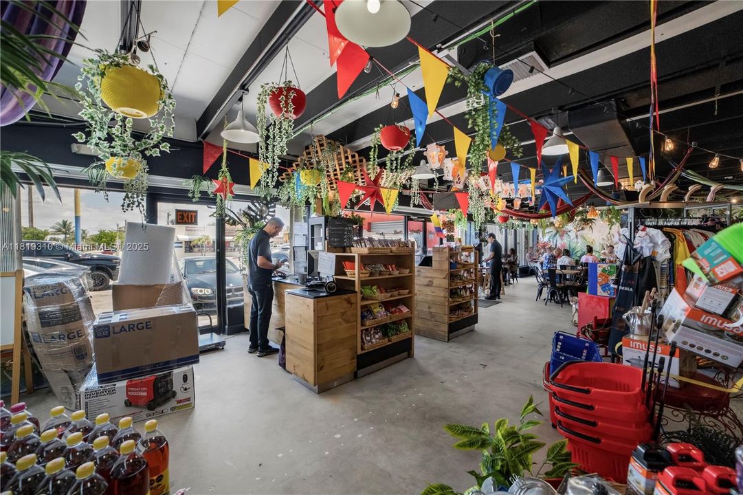 待售: $3,495,000 (0 贝兹, 0 浴室, 0 平方英尺)