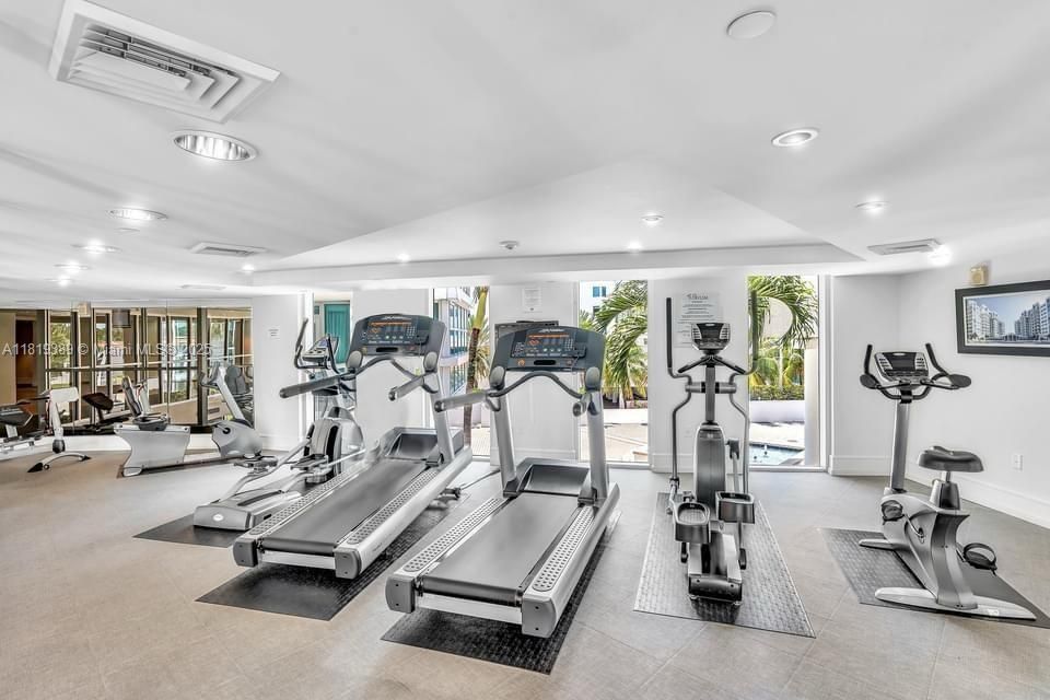 Недавно продано: $760,000 (3 спален, 2 ванн, 1798 Квадратных фут)