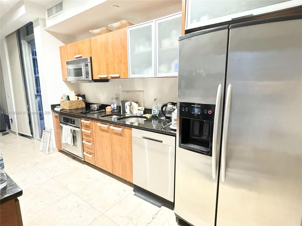 Недавно продано: $760,000 (3 спален, 2 ванн, 1798 Квадратных фут)