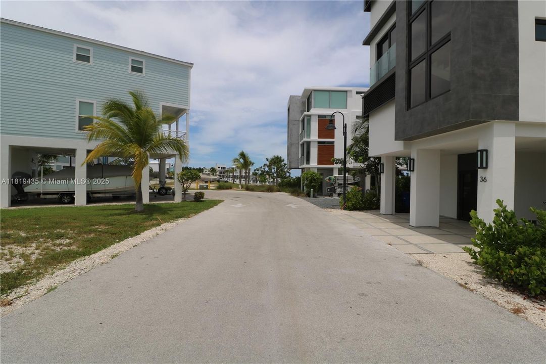 For Sale: $750,000 (0.05 acres)