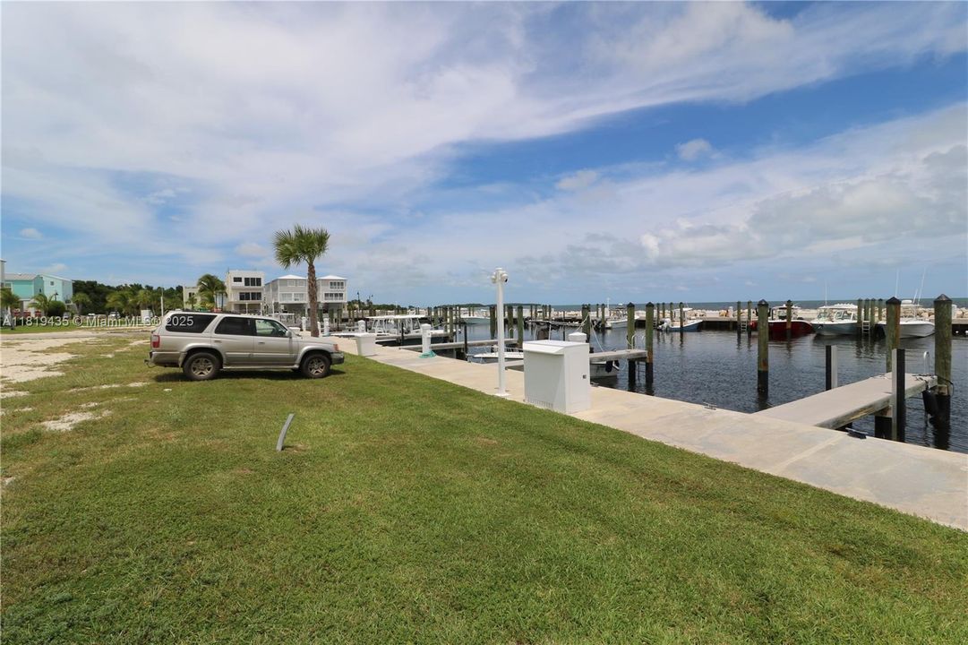 For Sale: $750,000 (0.05 acres)