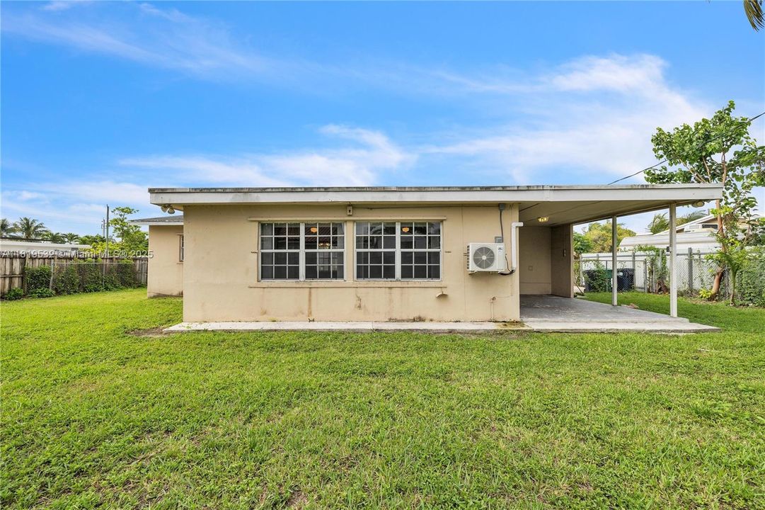 Recently Sold: $504,000 (3 beds, 1 baths, 1591 Square Feet)