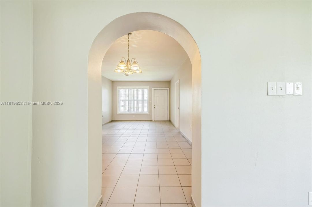 Recently Sold: $504,000 (3 beds, 1 baths, 1591 Square Feet)