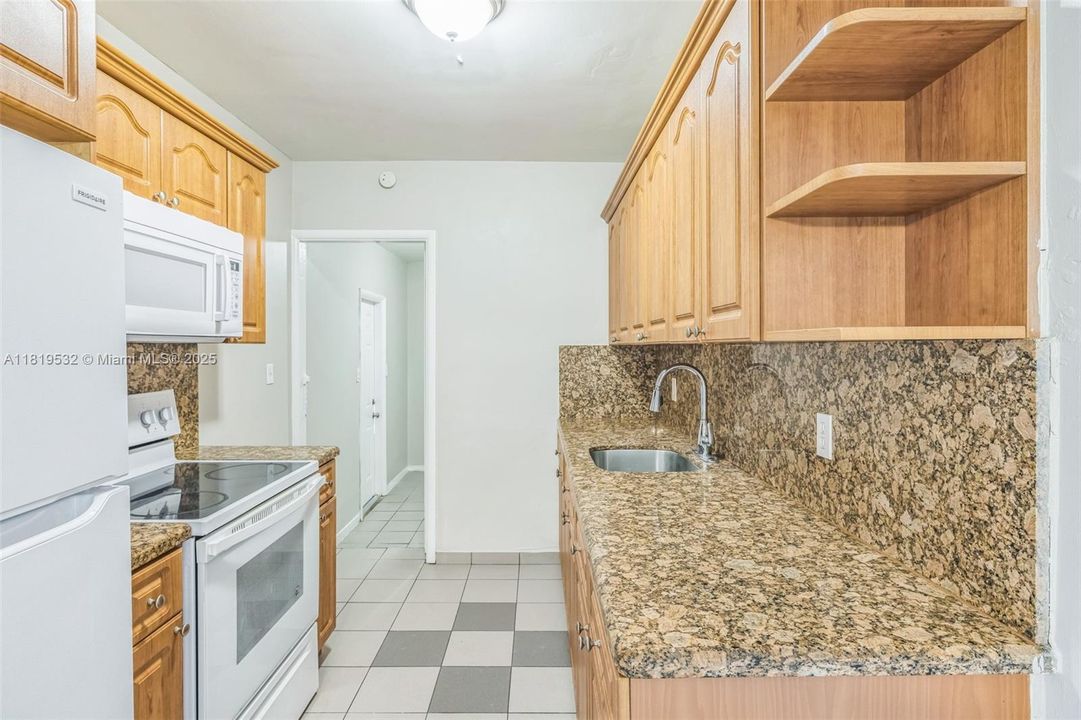 Recently Sold: $504,000 (3 beds, 1 baths, 1591 Square Feet)