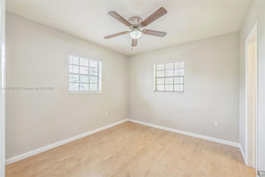 Recently Sold: $504,000 (3 beds, 1 baths, 1591 Square Feet)