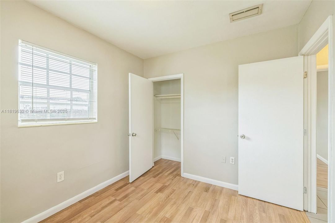 Recently Sold: $504,000 (3 beds, 1 baths, 1591 Square Feet)