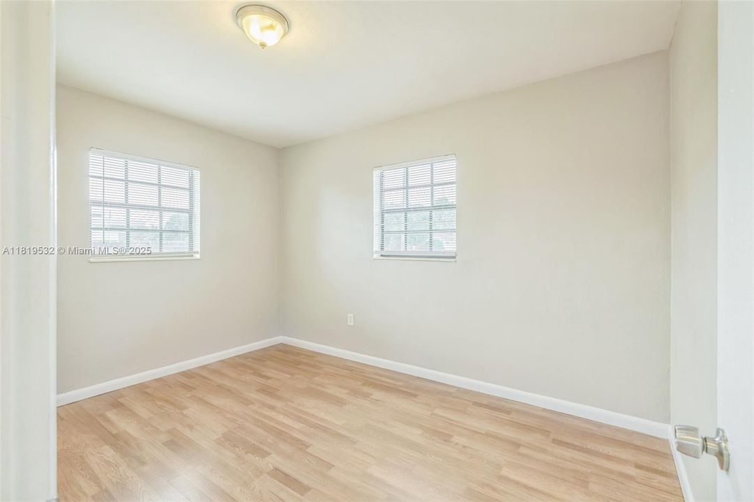 Recently Sold: $504,000 (3 beds, 1 baths, 1591 Square Feet)