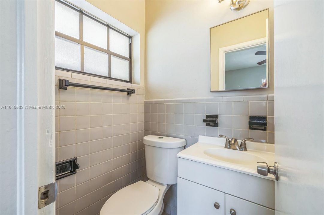 Recently Sold: $504,000 (3 beds, 1 baths, 1591 Square Feet)