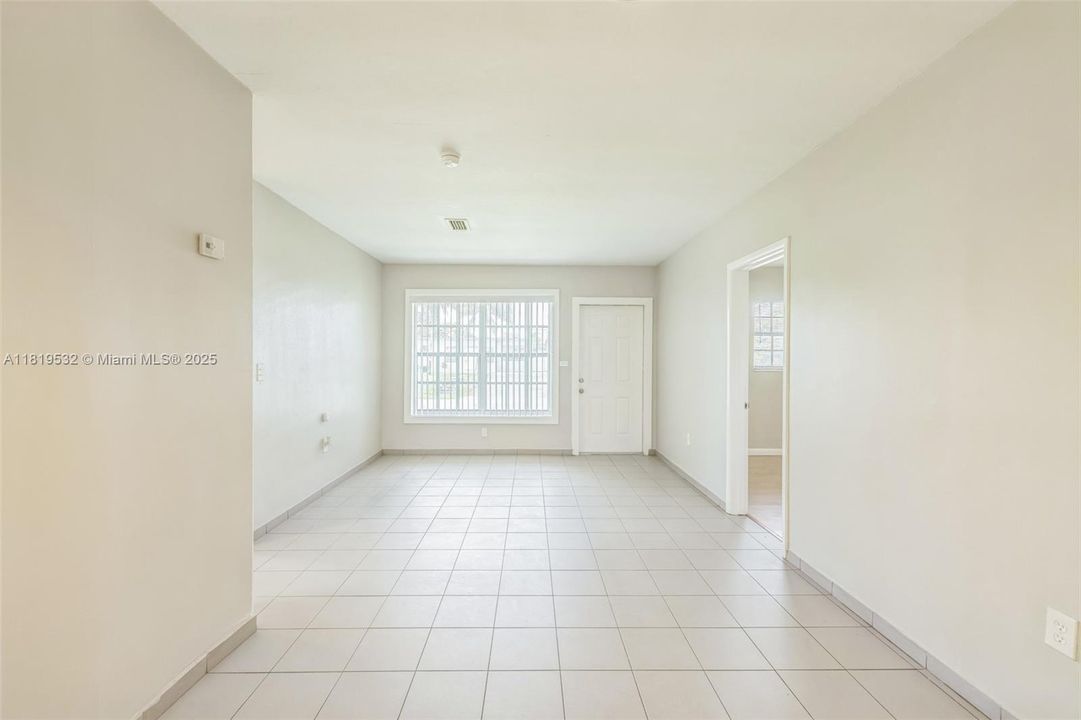 Recently Sold: $504,000 (3 beds, 1 baths, 1591 Square Feet)