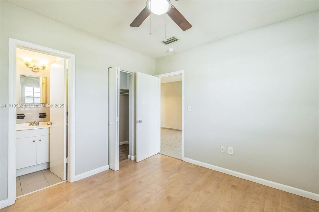 Recently Sold: $504,000 (3 beds, 1 baths, 1591 Square Feet)