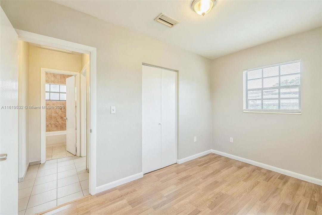 Recently Sold: $504,000 (3 beds, 1 baths, 1591 Square Feet)