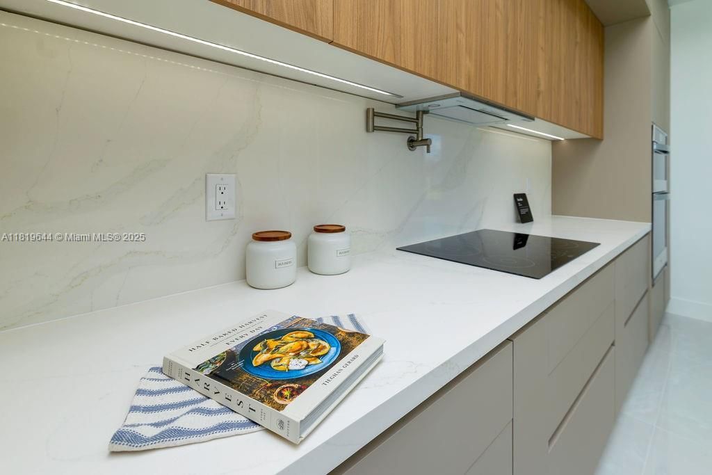 Recently Sold: $568,500 (4 beds, 3 baths, 0 Square Feet)