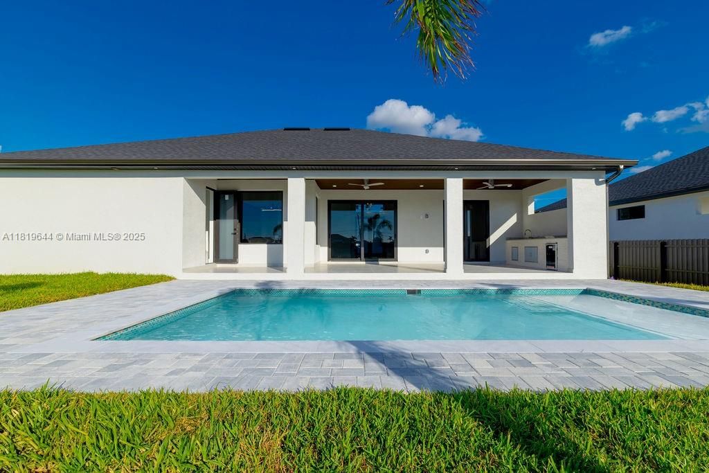 Recently Sold: $568,500 (4 beds, 3 baths, 0 Square Feet)