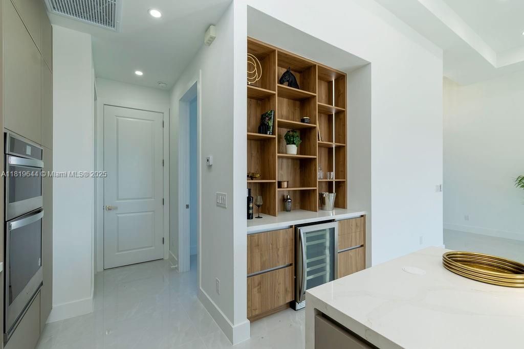 Recently Sold: $568,500 (4 beds, 3 baths, 0 Square Feet)