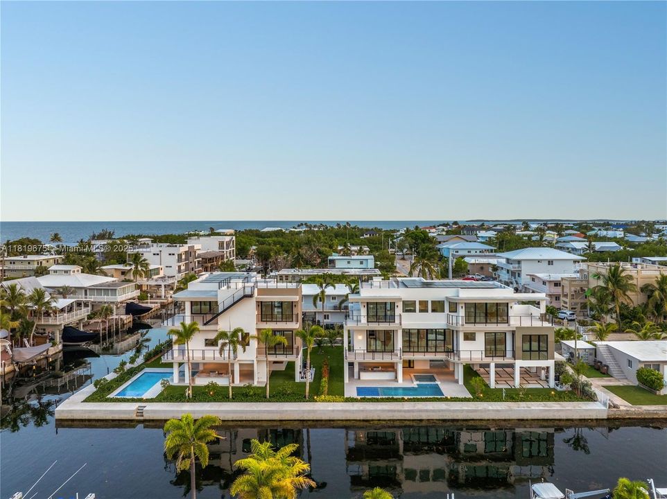 For Sale: $4,950,000 (5 beds, 5 baths, 4473 Square Feet)