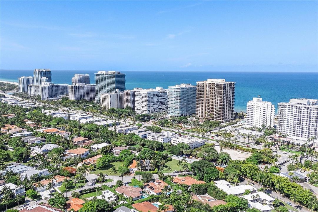 待售: $5,750,000 (3 贝兹, 5 浴室, 2688 平方英尺)