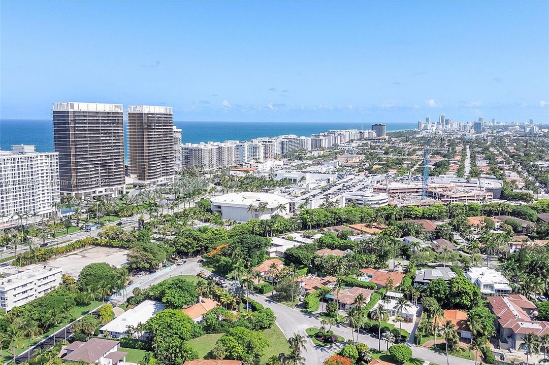 待售: $5,750,000 (3 贝兹, 5 浴室, 2688 平方英尺)