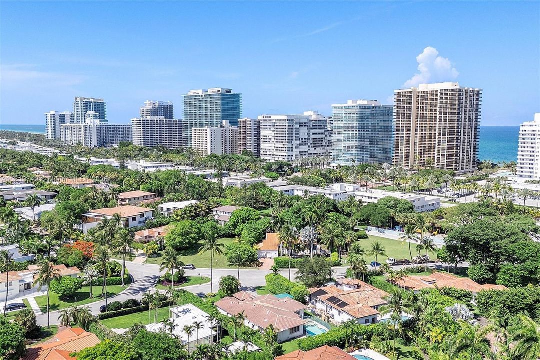 待售: $5,750,000 (3 贝兹, 5 浴室, 2688 平方英尺)