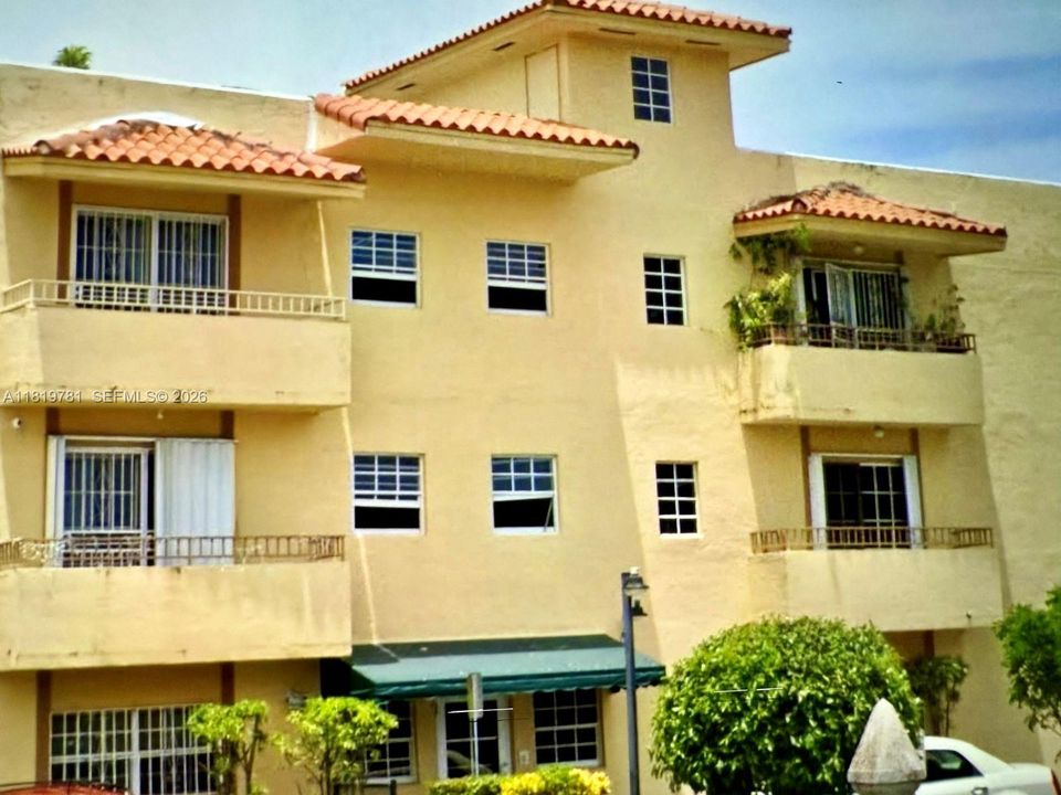 For Sale: $189,995 (2 beds, 1 baths, 600 Square Feet)