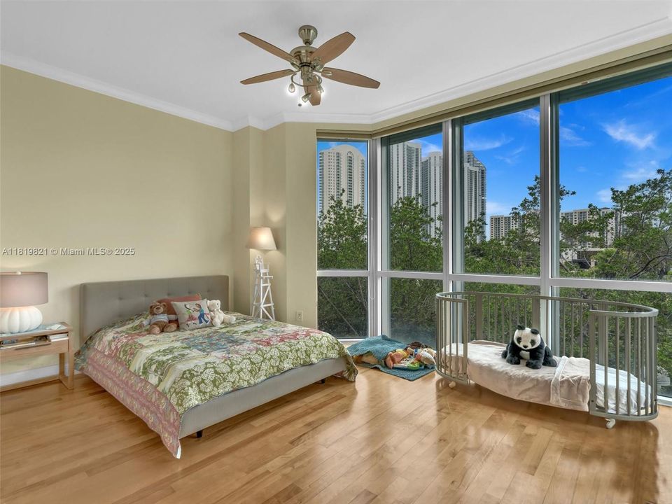 En Venta: $2,389,000 (3 camas, 4 baños, 3774 Pies cuadrados)