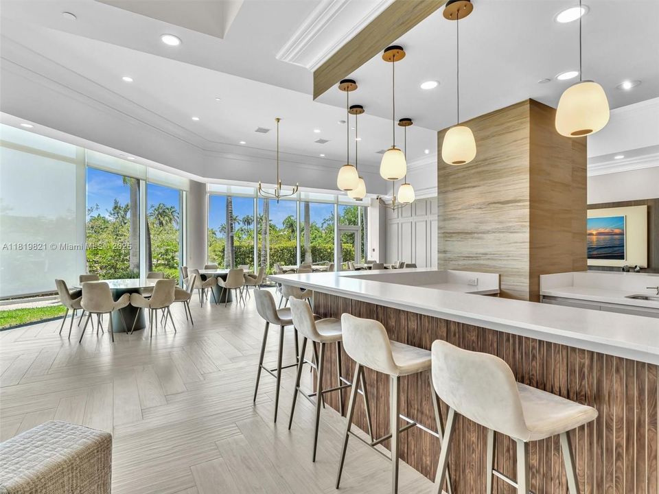 En Venta: $2,389,000 (3 camas, 4 baños, 3774 Pies cuadrados)