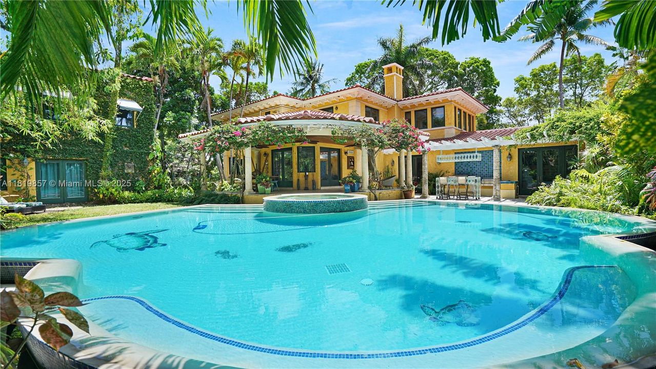 На продажу: $5,995,000 (4 спален, 3 ванн, 5052 Квадратных фут)