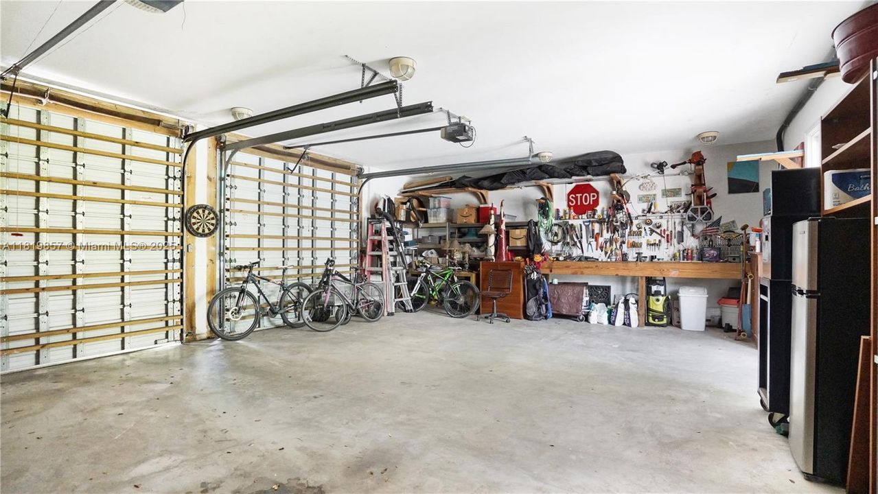 На продажу: $5,995,000 (4 спален, 3 ванн, 5052 Квадратных фут)