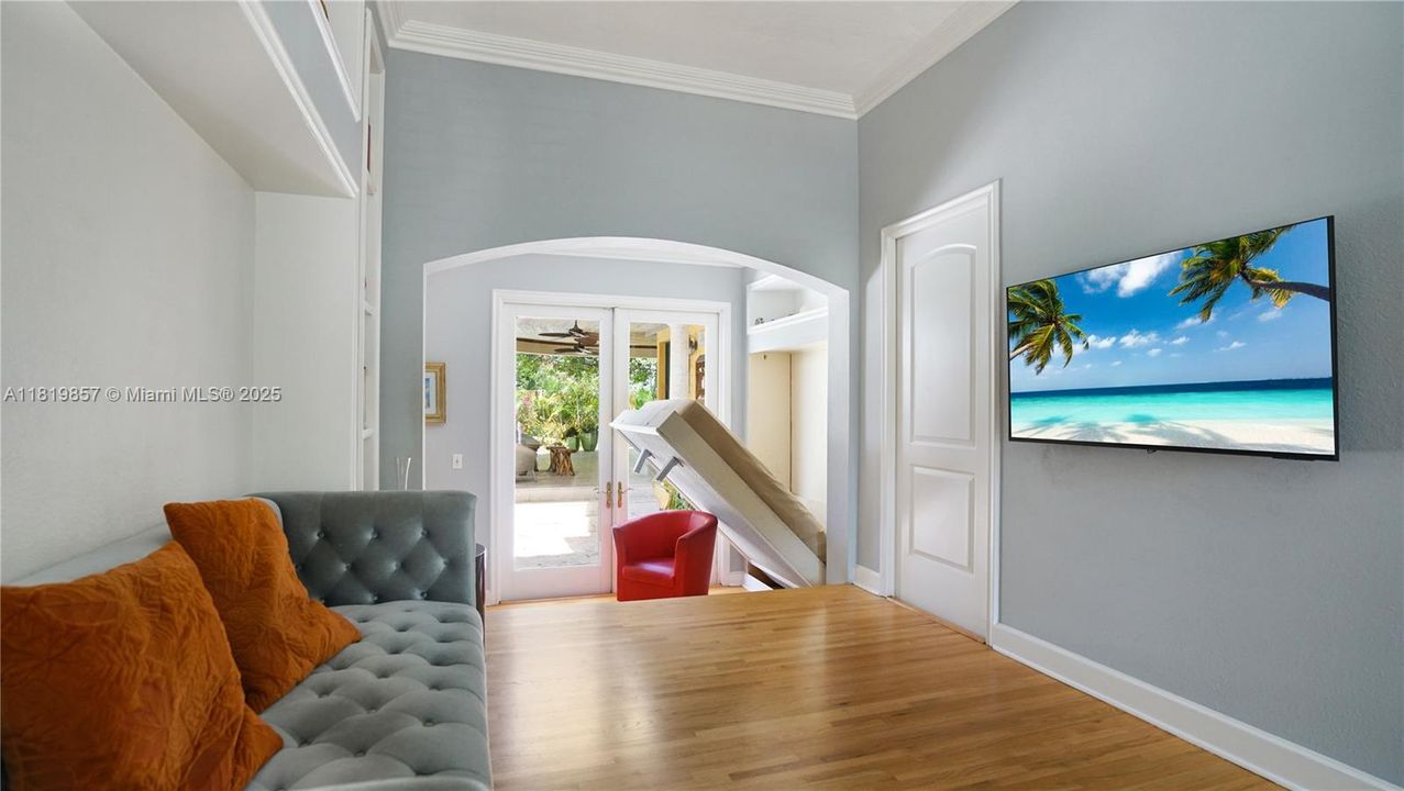 На продажу: $5,995,000 (4 спален, 3 ванн, 5052 Квадратных фут)