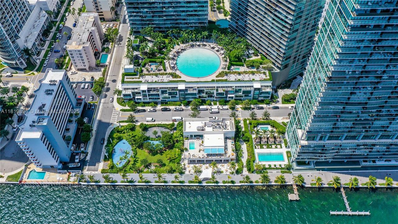En Venta: $1,790,000 (3 camas, 3 baños, 1634 Pies cuadrados)