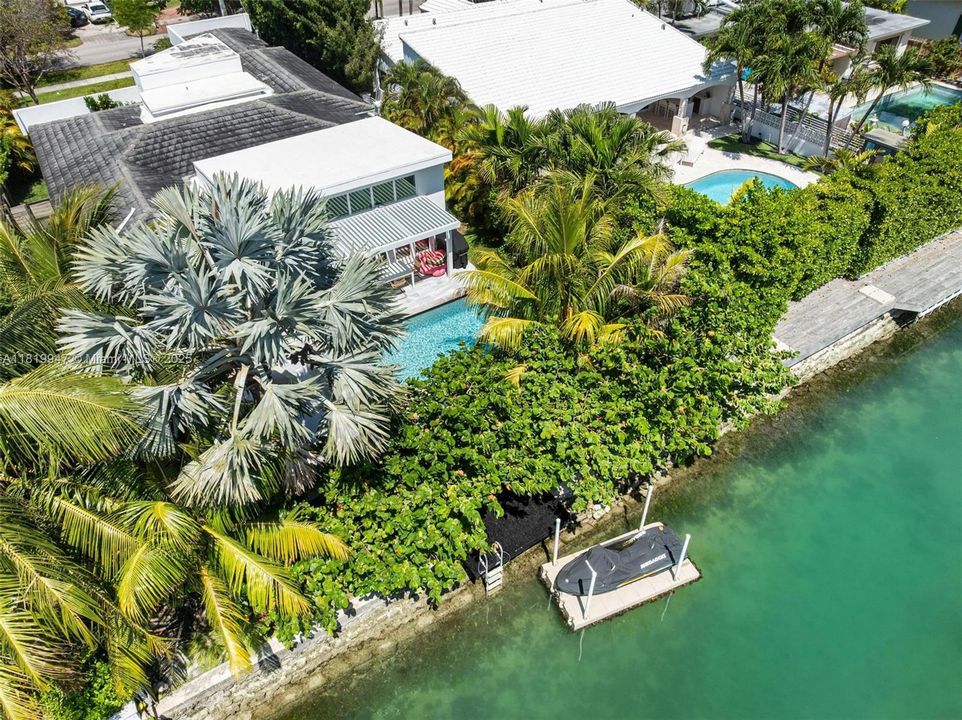 En Venta: $3,750,000 (3 camas, 3 baños, 2529 Pies cuadrados)